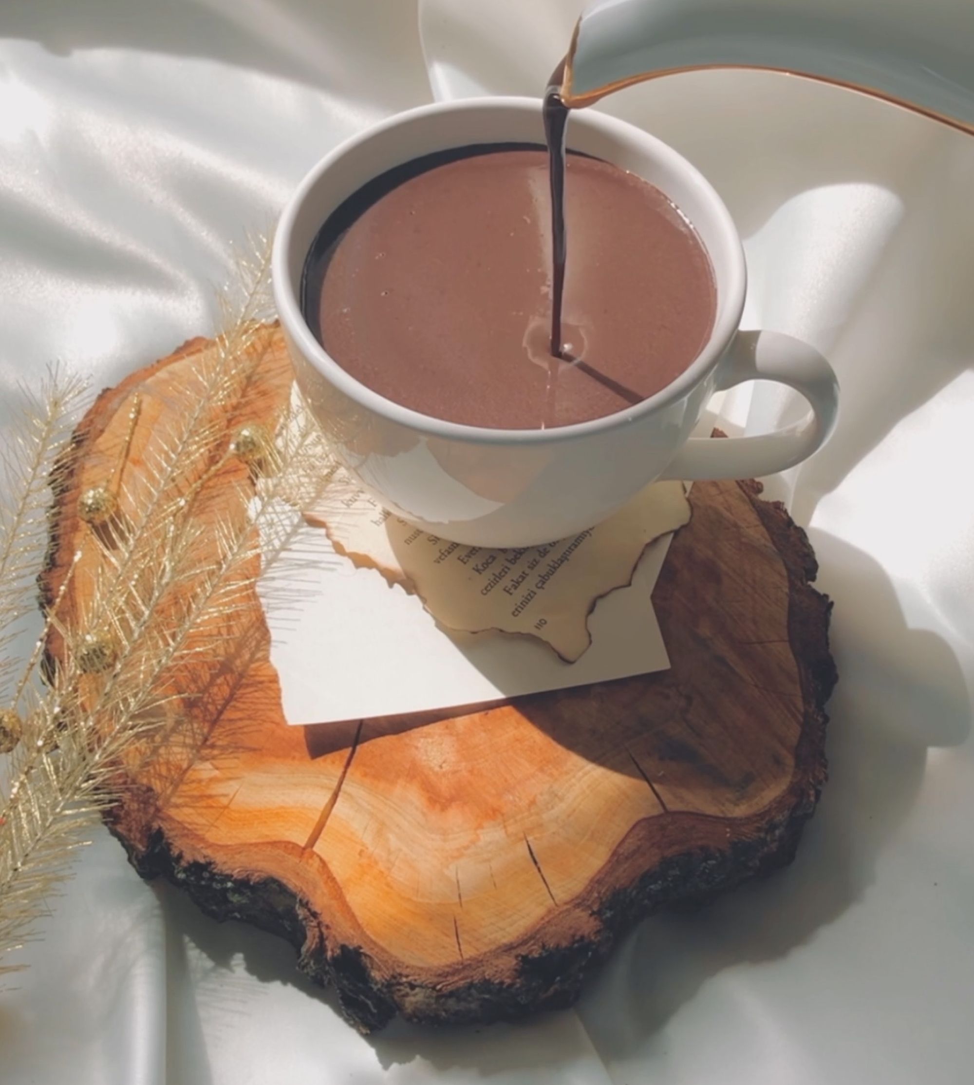 Ontdek de magie van ceremoniële cacao voor een diepe ontspanning