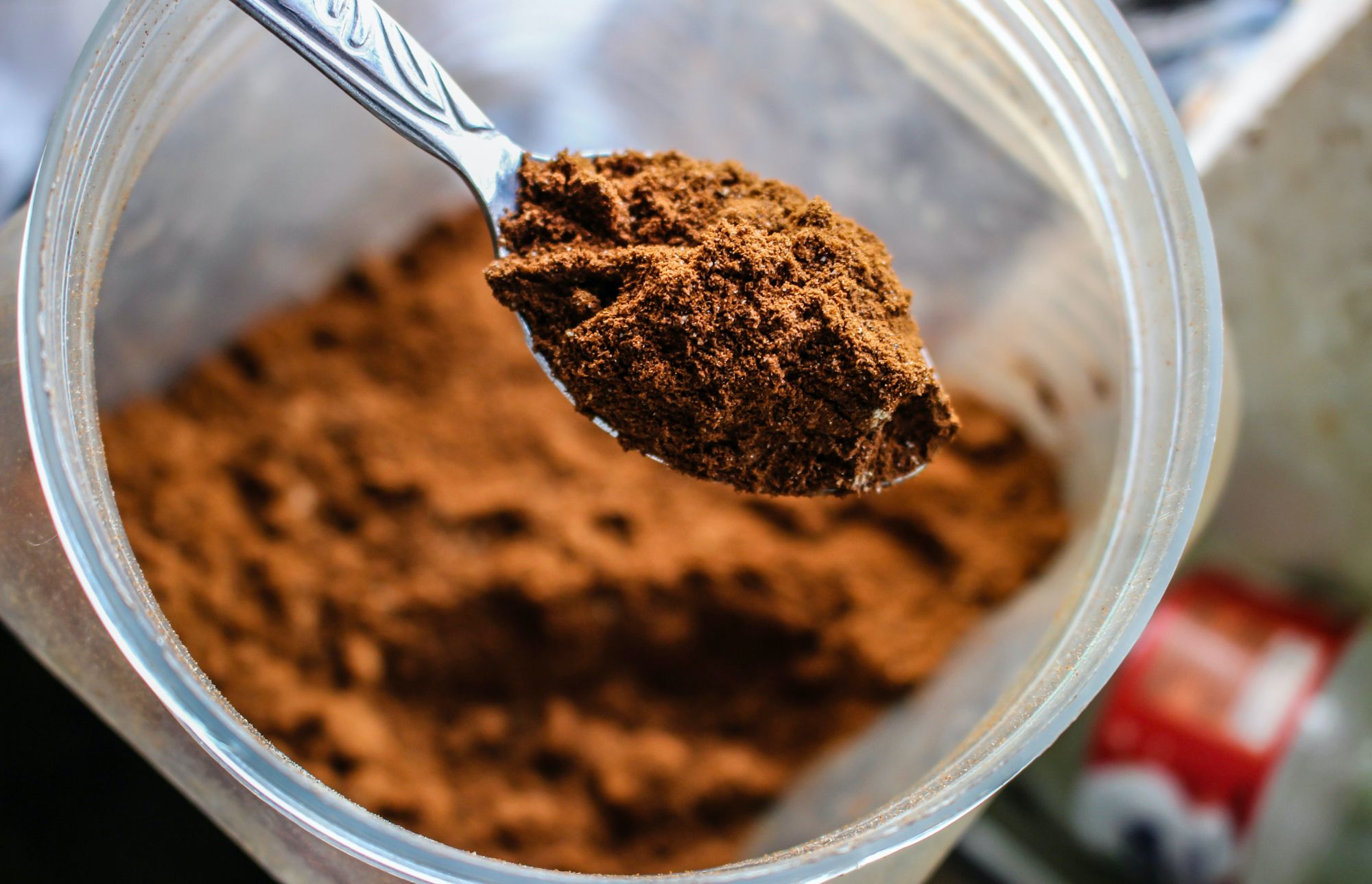 Wat is het verschil tussen rauwe cacao en chocolade?